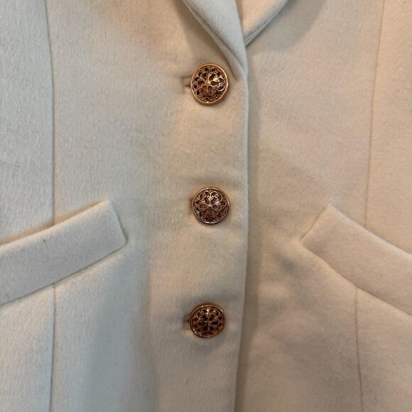 Reformation Eden Nipped Waist Coat White - Picture 7 of 12